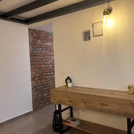 Regina In Porta Romana 3 - Sky Tv, Wifi & Breakfast Box Milan
